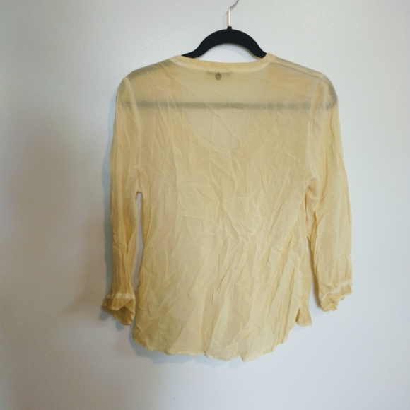 Yellow viscose top Nile size small - Picture 5 of 5